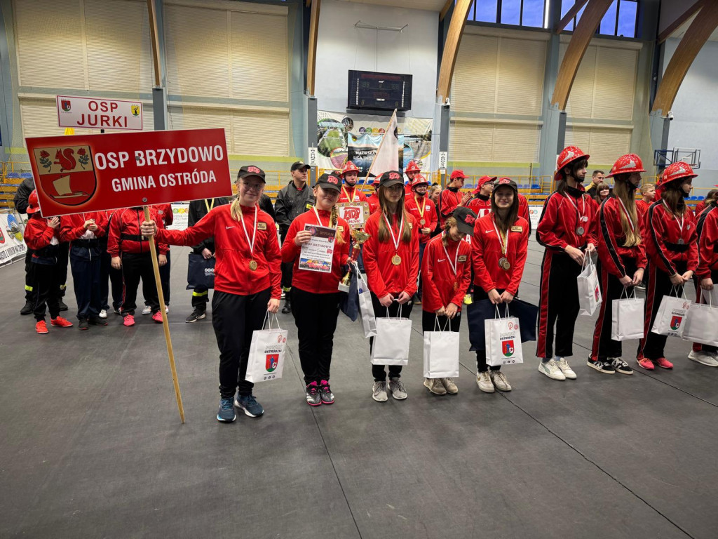 II Powiatowe Halowe Młodzieżowe Zawody Sportowo Pożarnicze