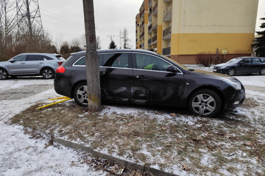 Ostróda: Zasłabła za kierownicą. Jest w szpitalu