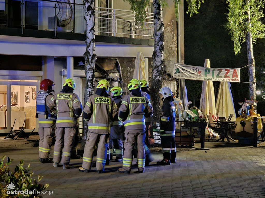 Nocny pożar restauracji nad Jeziorem Drwęckim