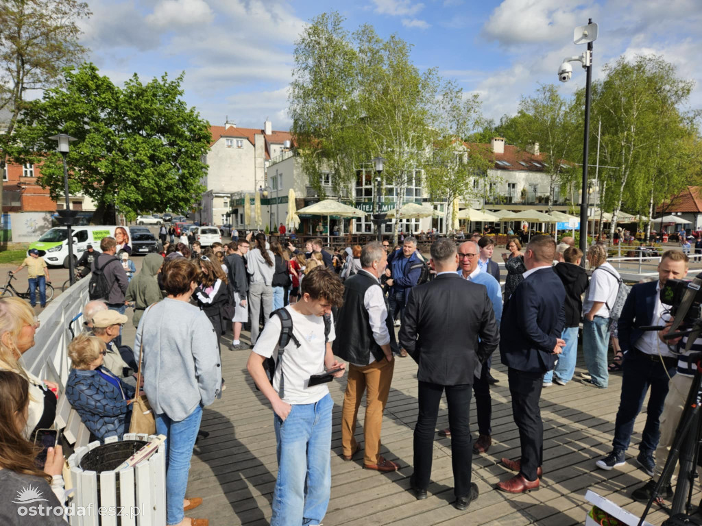 Startująca w wyborach Magdalena Biejat w Ostródzie