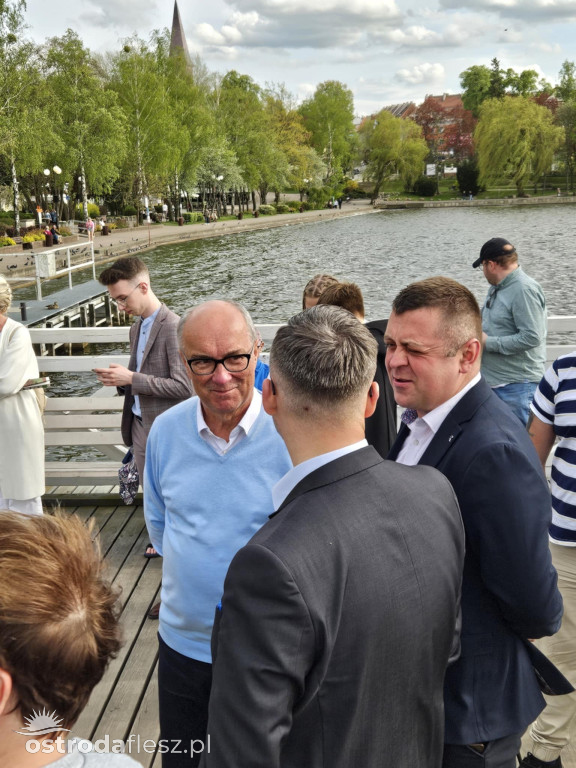 Startująca w wyborach Magdalena Biejat w Ostródzie