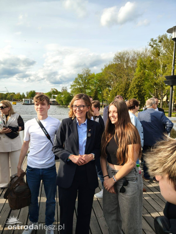 Startująca w wyborach Magdalena Biejat w Ostródzie