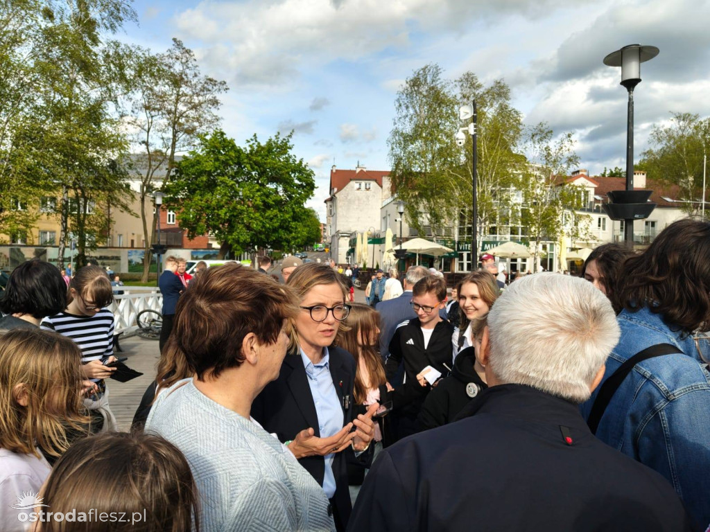 Startująca w wyborach Magdalena Biejat w Ostródzie