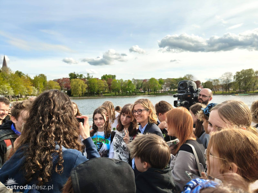 Startująca w wyborach Magdalena Biejat w Ostródzie