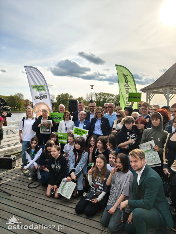 Startująca w wyborach Magdalena Biejat w Ostródzie