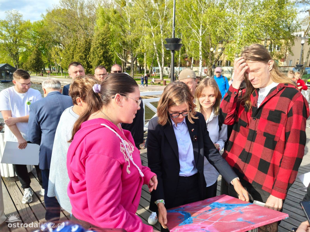 Startująca w wyborach Magdalena Biejat w Ostródzie