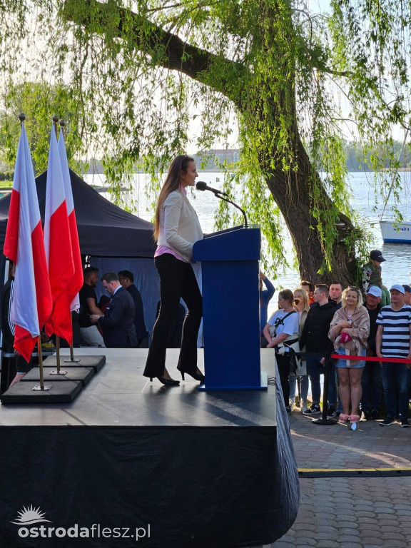 Kandydat w wyborach Sławomir Mentzen w Ostródzie