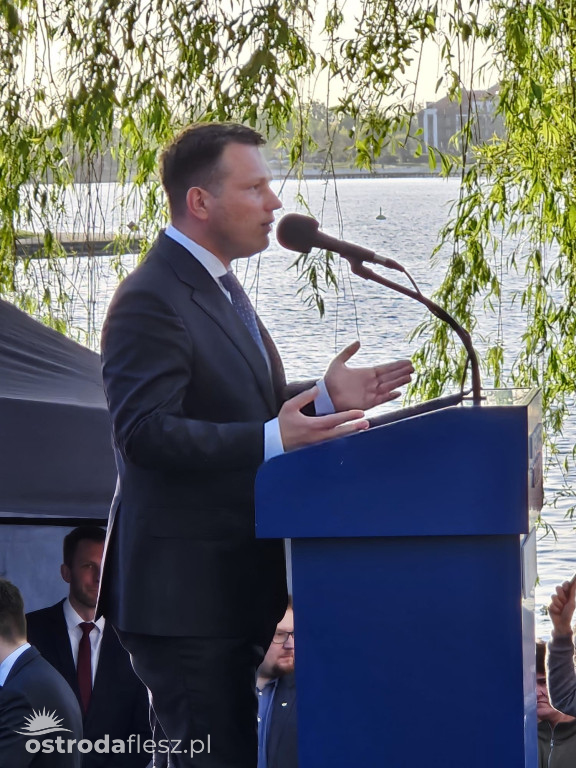 Kandydat w wyborach Sławomir Mentzen w Ostródzie