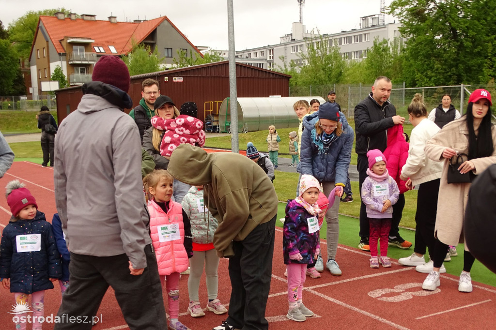 Biegi przedszkolaków podczas Ostródzkich Biegów