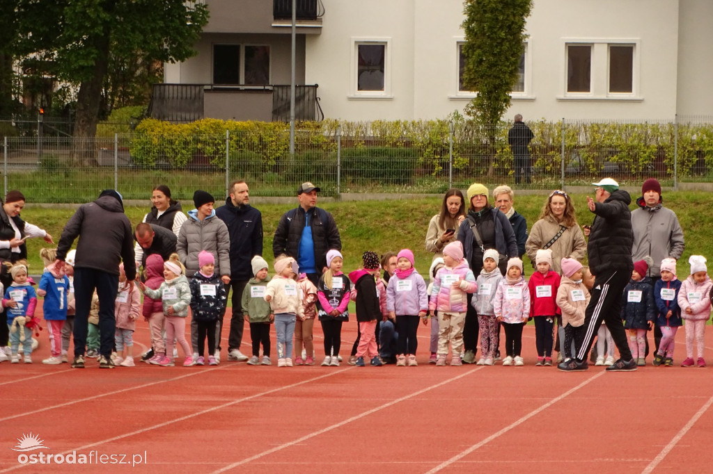 Biegi przedszkolaków podczas Ostródzkich Biegów