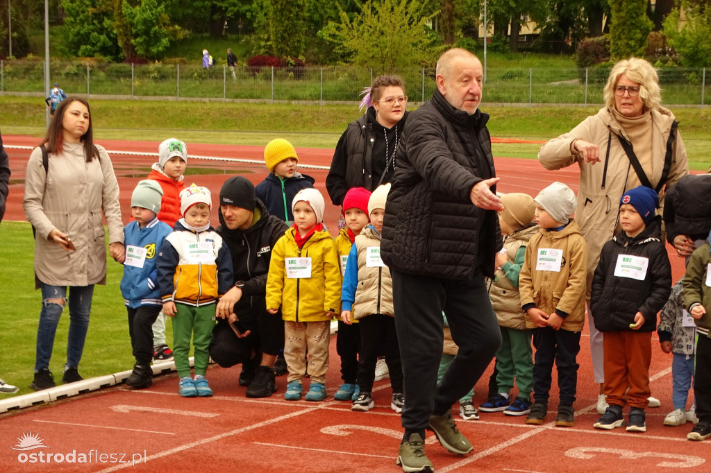 Biegi przedszkolaków podczas Ostródzkich Biegów