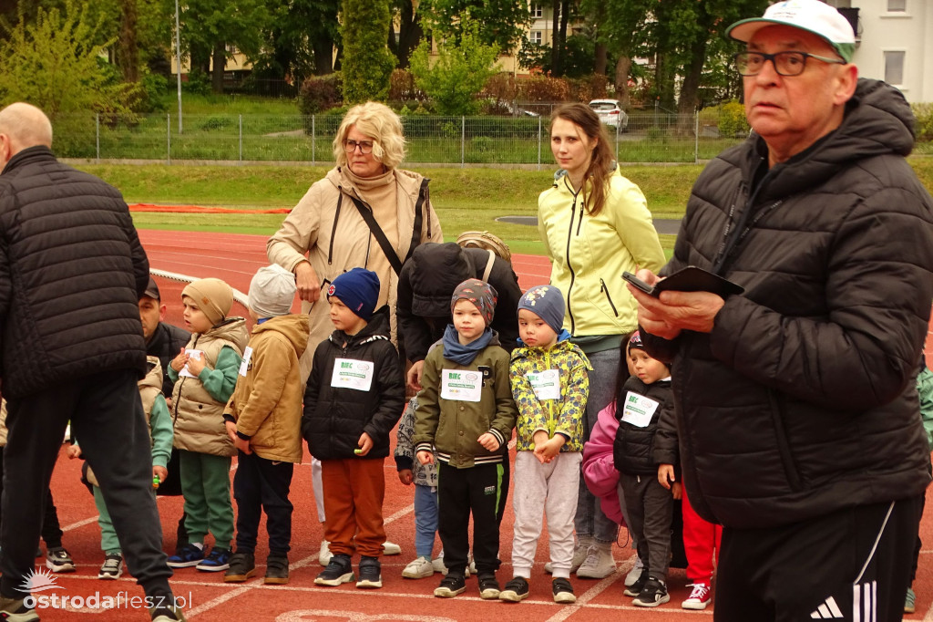 Biegi przedszkolaków podczas Ostródzkich Biegów