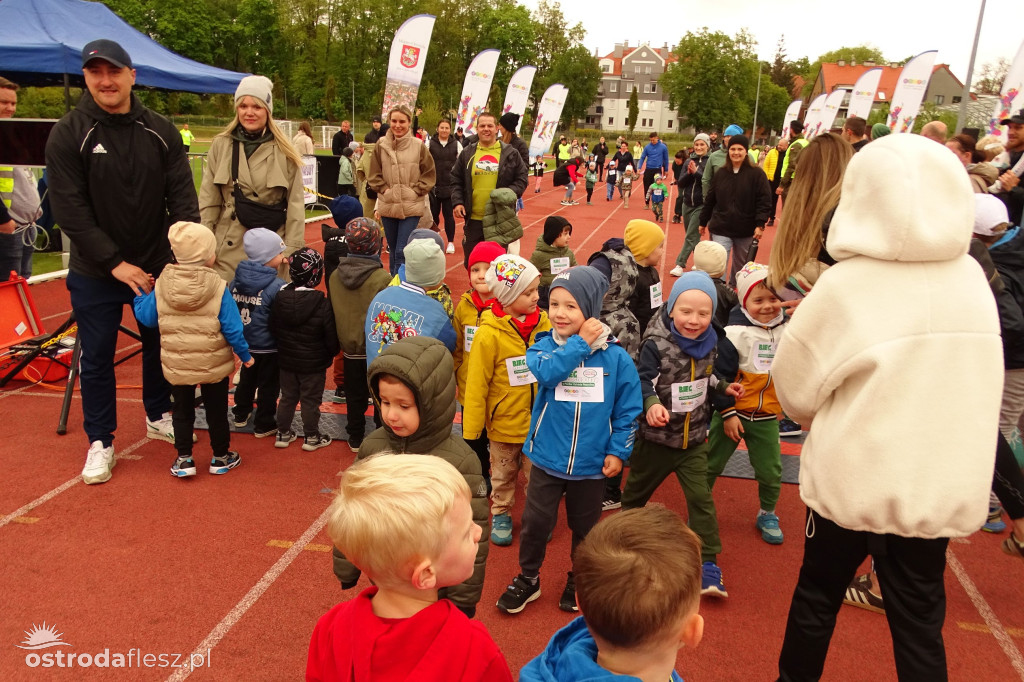 Biegi przedszkolaków podczas Ostródzkich Biegów