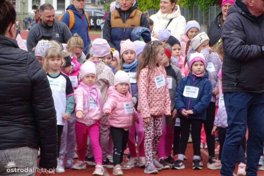 Biegi przedszkolaków podczas Ostródzkich Biegów