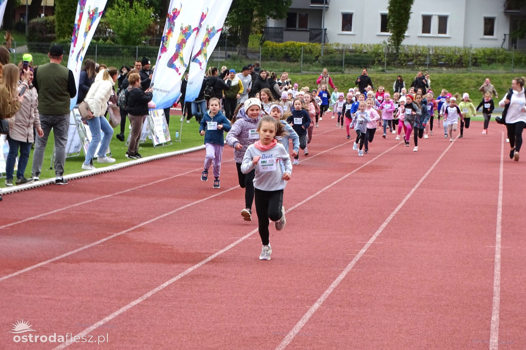 Biegi przedszkolaków podczas Ostródzkich Biegów