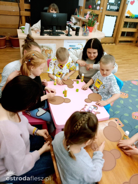 Popołudnie pełne wyobraźni w MBP w Ostródzie