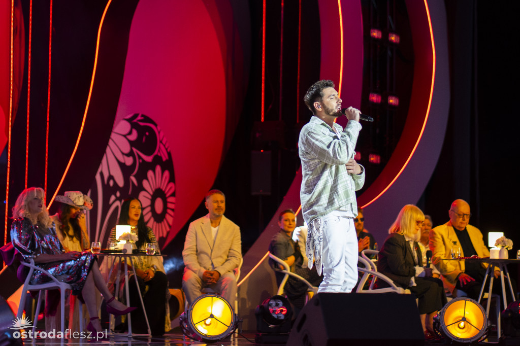 Koncert gwiazd w hołdzie dla 2+1 w Ostródzie