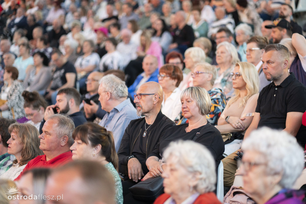 Koncert gwiazd w hołdzie dla 2+1 w Ostródzie