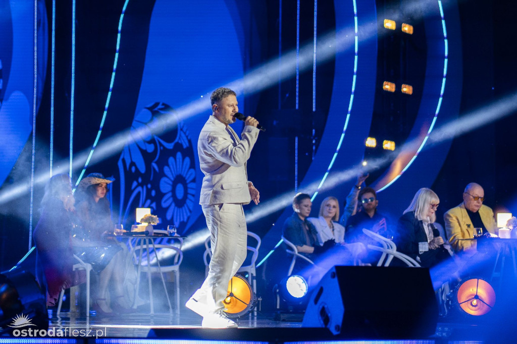 Koncert gwiazd w hołdzie dla 2+1 w Ostródzie