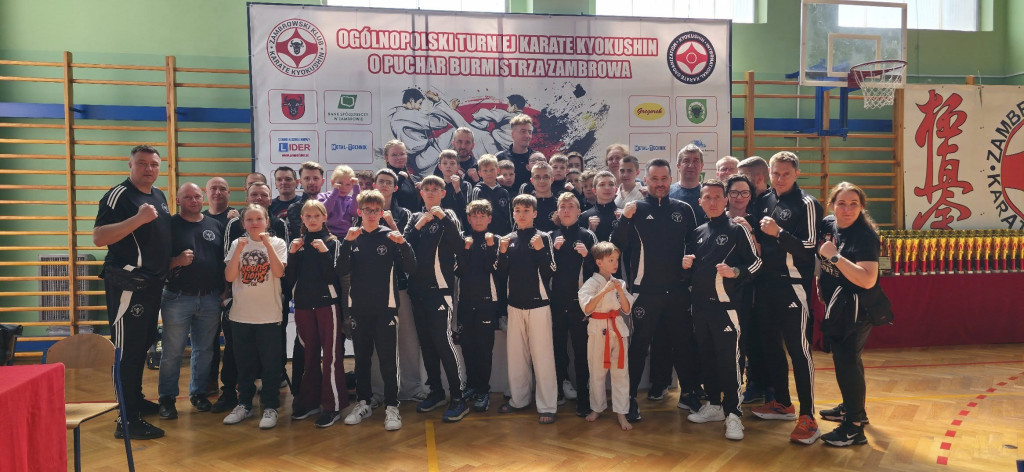 Mocne zakończenie sezonu ostródzkich karateków!
