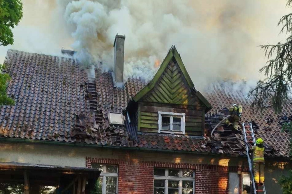 Tragiczny pożar domu. 1 osoba nie żyje