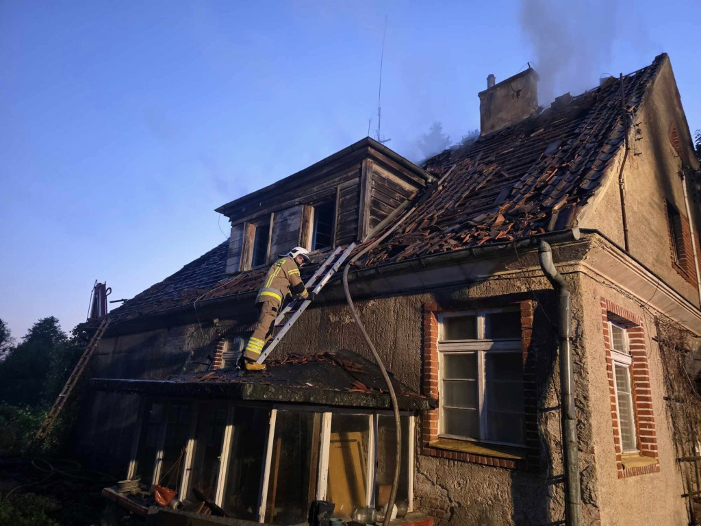 Tragiczny pożar domu. 1 osoba nie żyje