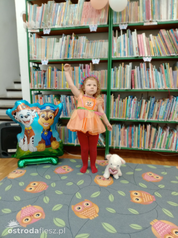 Bajkowy Bal Przebierańców w Miejskiej Bibliotece