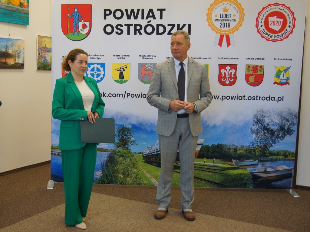 Najzdolniejsi absolwenci w powiecie nagrodzeni!