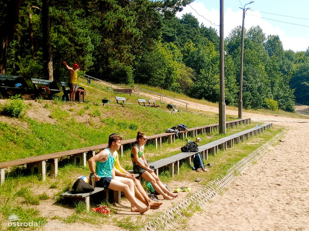 Turniej siatkówki plażowej nad J. Sajmino (26.07)