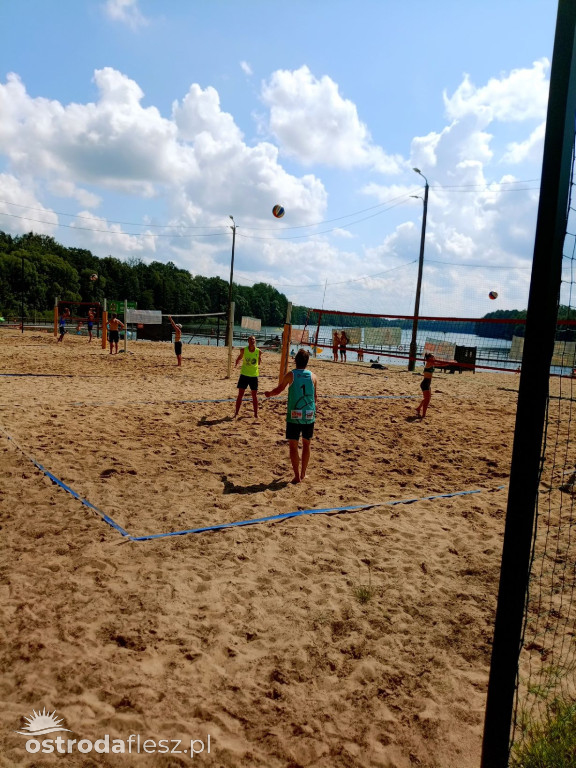Turniej siatkówki plażowej nad J. Sajmino (26.07)