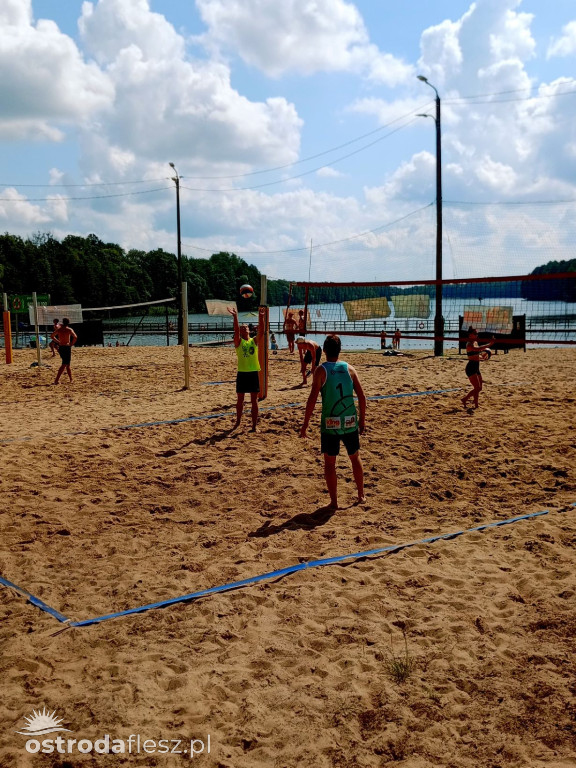 Turniej siatkówki plażowej nad J. Sajmino (26.07)