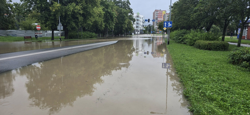 Dramatyczna noc w regionie! Powodzie, podtopienia