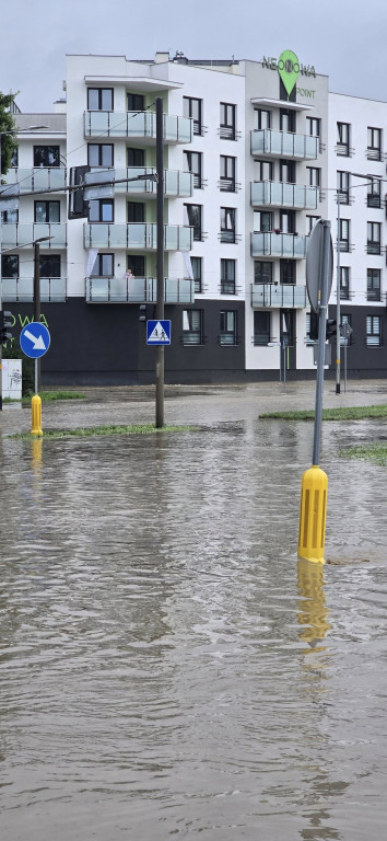 Dramatyczna noc w regionie! Powodzie, podtopienia