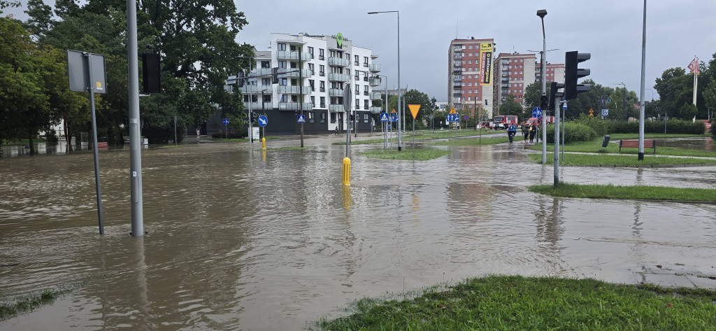 Dramatyczna noc w regionie! Powodzie, podtopienia