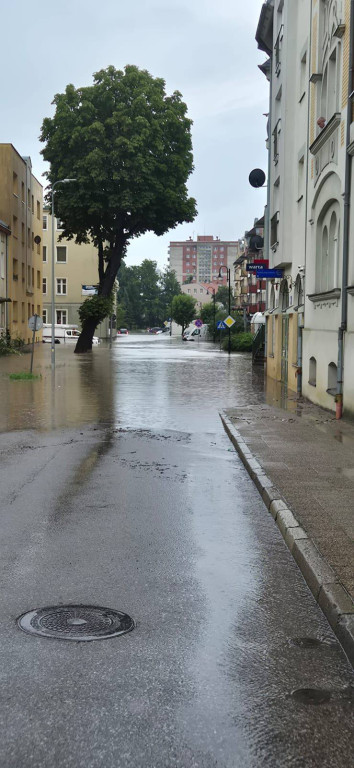 Dramatyczna noc w regionie! Powodzie, podtopienia