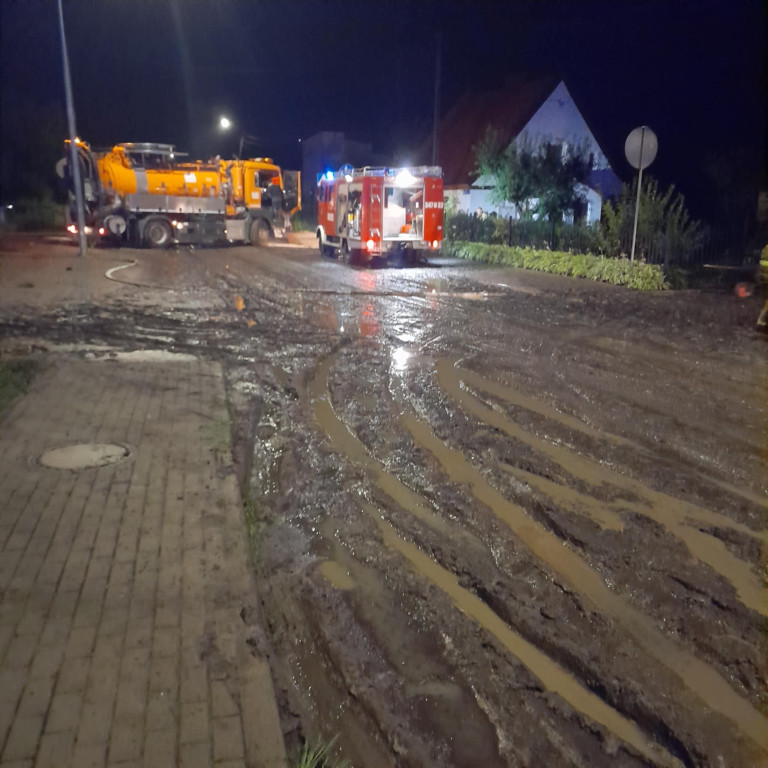 Dramatyczna noc w regionie! Powodzie, podtopienia