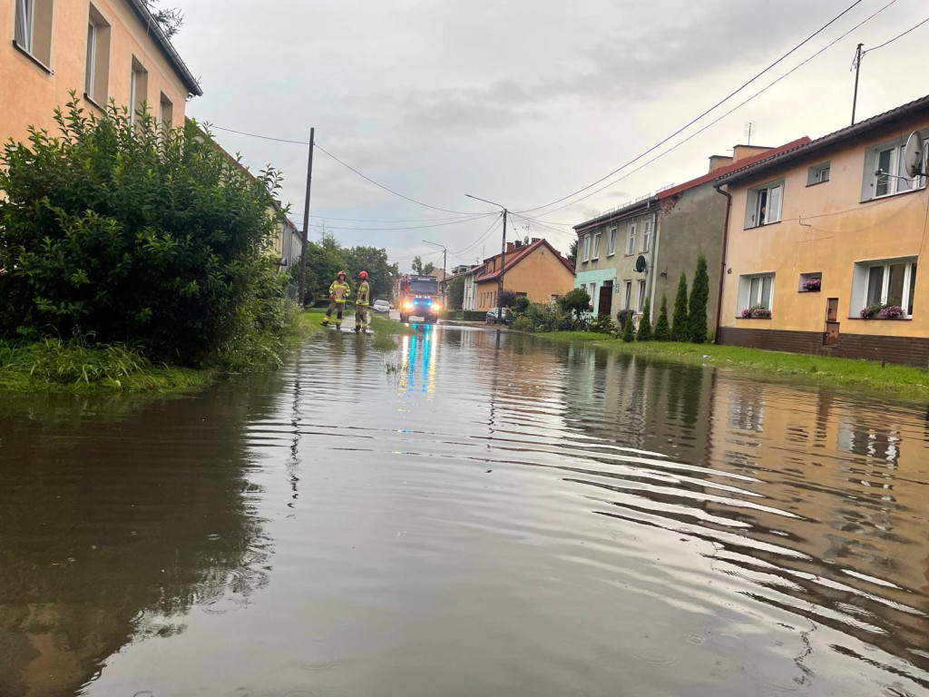 Dramatyczna noc w regionie! Powodzie, podtopienia