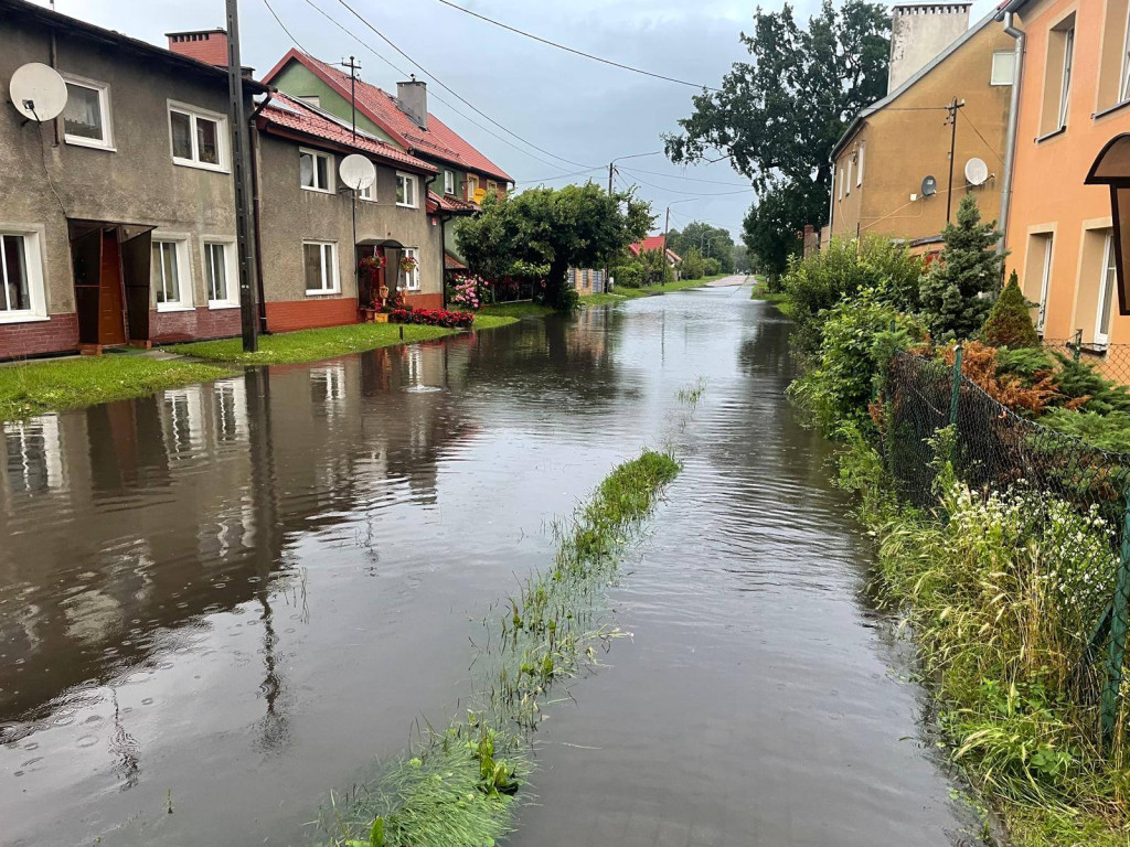 Dramatyczna noc w regionie! Powodzie, podtopienia