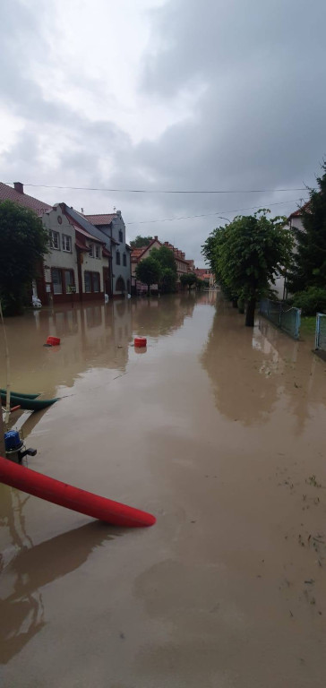 Dramatyczna noc w regionie! Powodzie, podtopienia