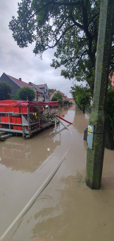 Dramatyczna noc w regionie! Powodzie, podtopienia