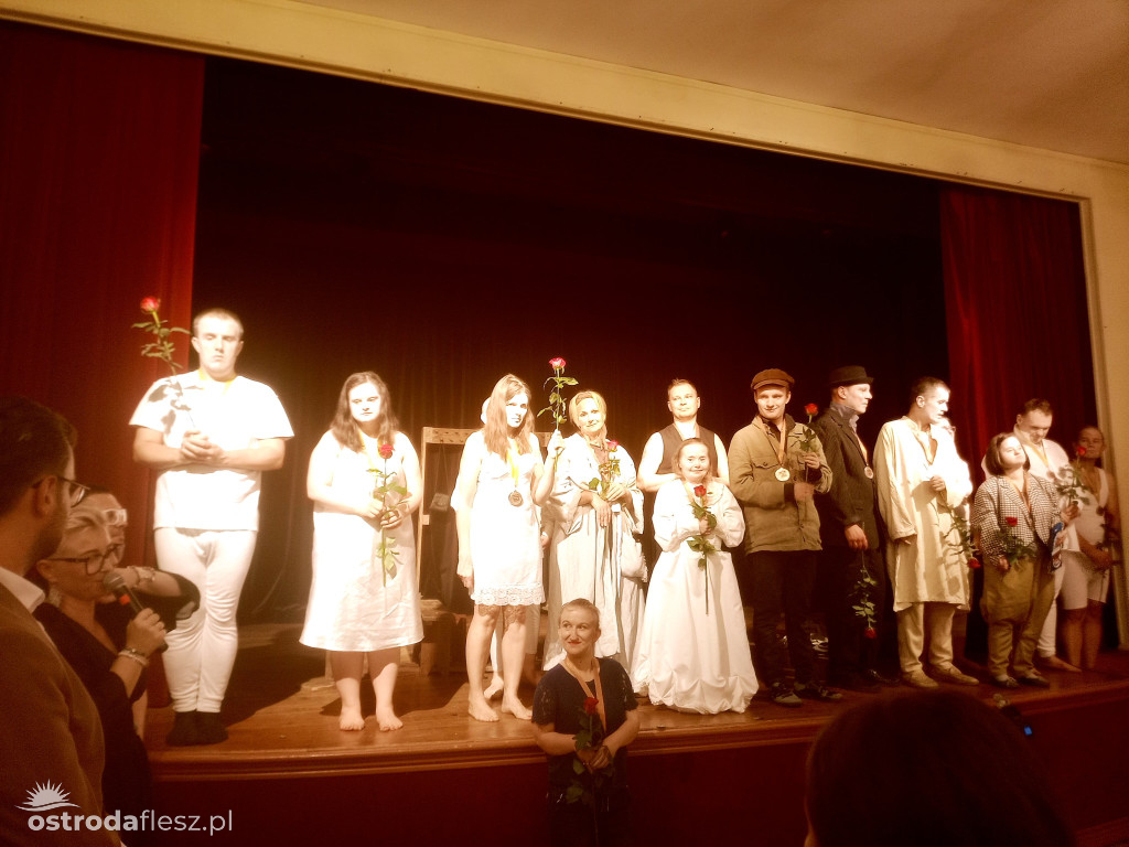 Setny pokaz sztuki Szatnia Teatru Przebudzeni