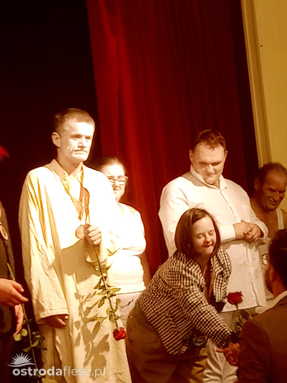 Setny pokaz sztuki Szatnia Teatru Przebudzeni
