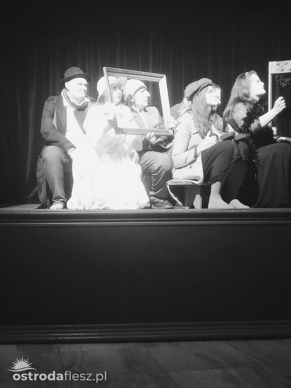 Setny pokaz sztuki Szatnia Teatru Przebudzeni