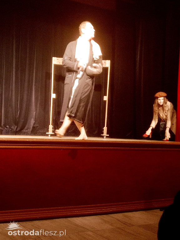 Setny pokaz sztuki Szatnia Teatru Przebudzeni