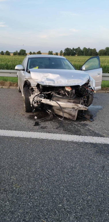 Osobówka najechała na tył citroena jumpera na S7