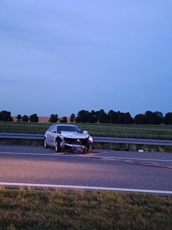 Osobówka najechała na tył citroena jumpera na S7