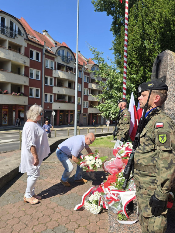 Ostróda oddała hołd żołnierzom!
