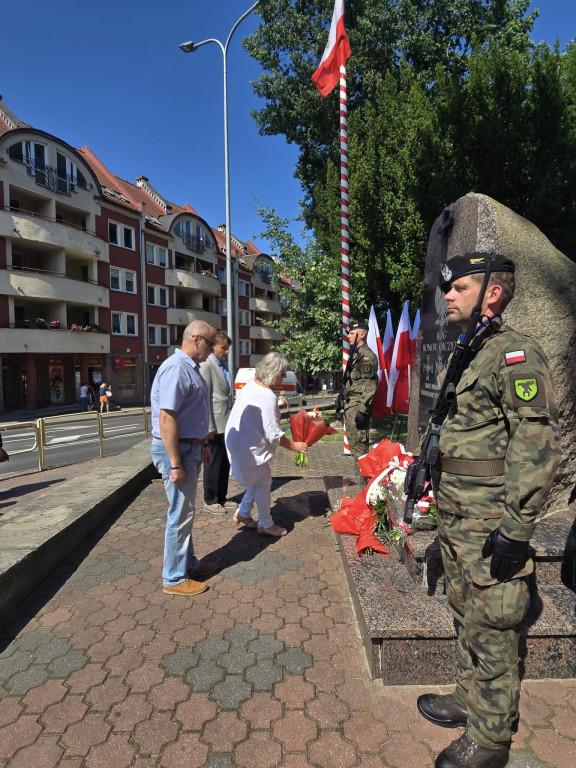 Ostróda oddała hołd żołnierzom!