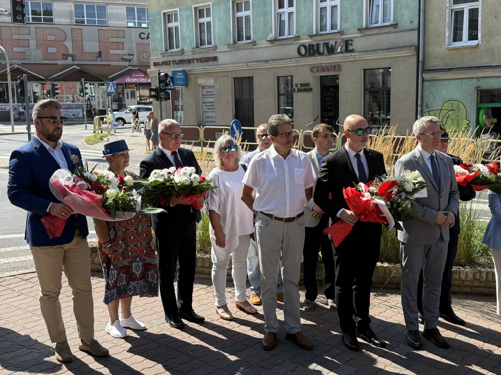 Ostróda oddała hołd żołnierzom!
