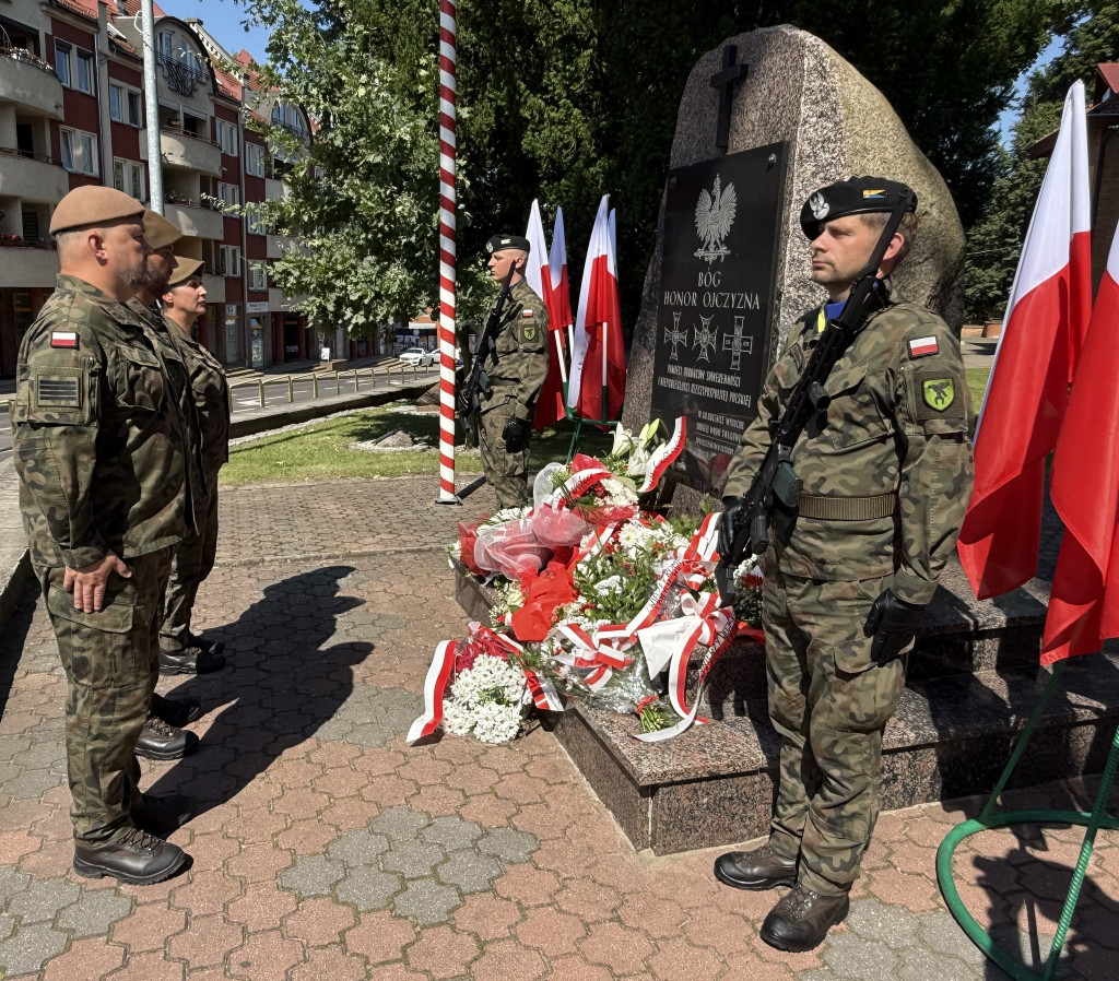 Ostróda oddała hołd żołnierzom!